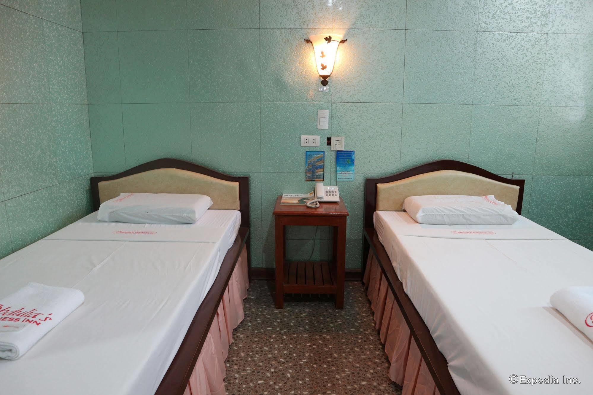 Obdulia'S Business Inn Dumaguete City Екстер'єр фото