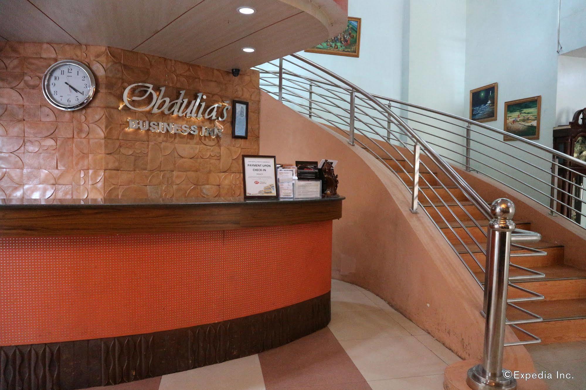 Obdulia'S Business Inn Dumaguete City Екстер'єр фото